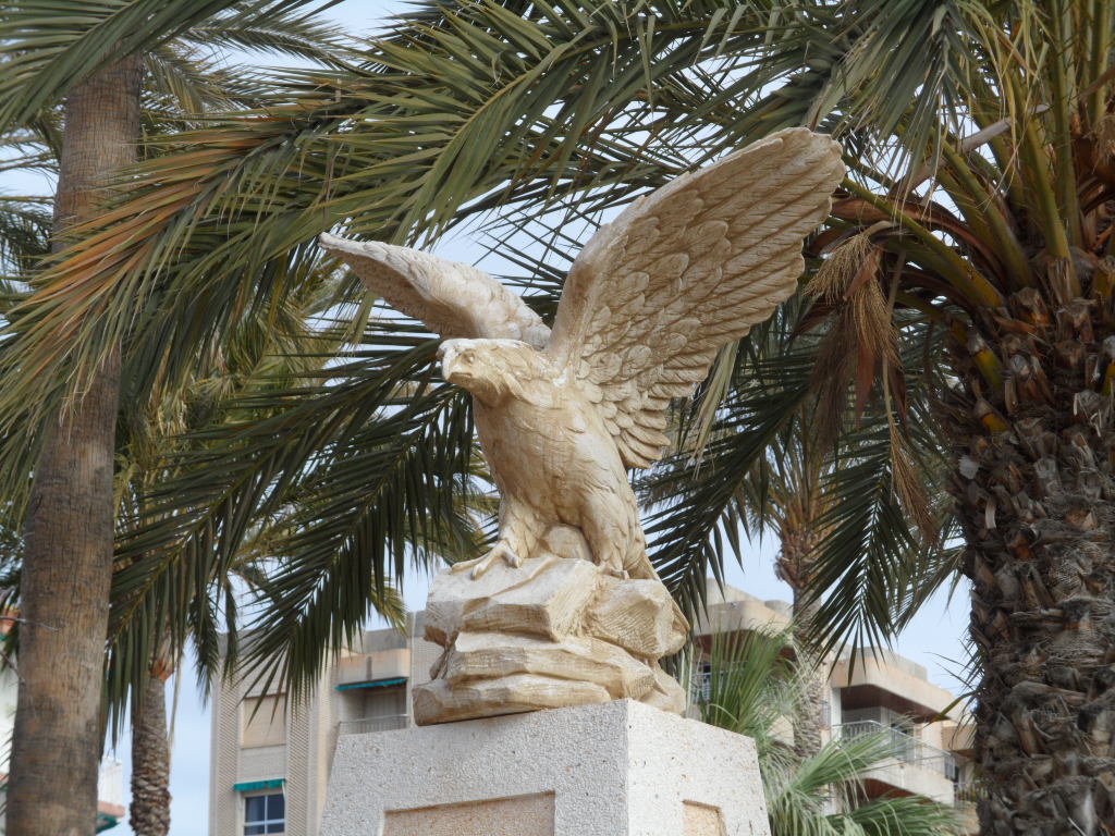 Aguilas